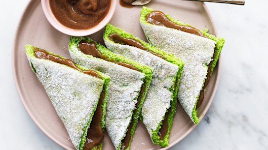 Pandan napkin cakes with coconut custard.