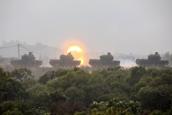 A Taiwan Armed Forces M60A3 main battle tank fires during a military combat live-fire exercise in Hsinchu, Taiwan, on Tuesday, Dec. 21, 2021. A top American defense official said on Dec. 9 that strengthening Taiwan’s ability to defend itself is an “urgent task” for the U.S. as China engages in destabilizing and “intentionally provocative” actions toward the self-governing island. Photographer: I-Hwa Cheng/Bloomberg