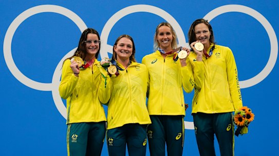Medal-winning machines ... Kaylee Mckeown, Chelsea Hodges, Emma Mckeon and Cate Campbell after winning the 4x100m medley relay.