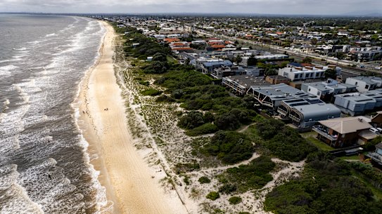 Patterson River is one of several suburbs of Melbourne under threat from coastal inundation.