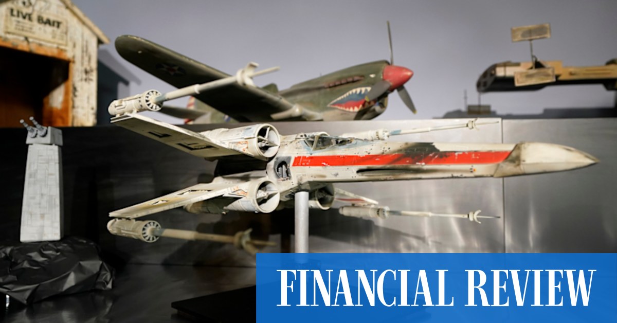 A 55cm X-Wing model from the original 'Star Wars' sells for $5m - Vimarsana News