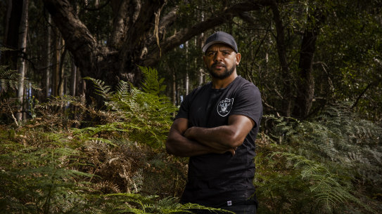 Leon Davis needed to put emotional “armour” on to protect himself at times at Collingwood.