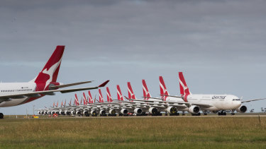 qantas avalon grounded sooner bubbles vaccines airline