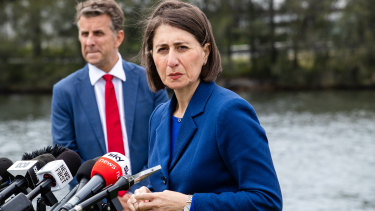 Premier Gladys Berejiklian has set out a roadmap for opening the border with Victoria. 