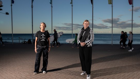 (left to right) Surfing legend Layne Beachley and Independant MP Zali Steggall are calling on the government to rule out a proposal for offshore drilling. Thursday 5th August 2021 SMH photo Louie Douvis .