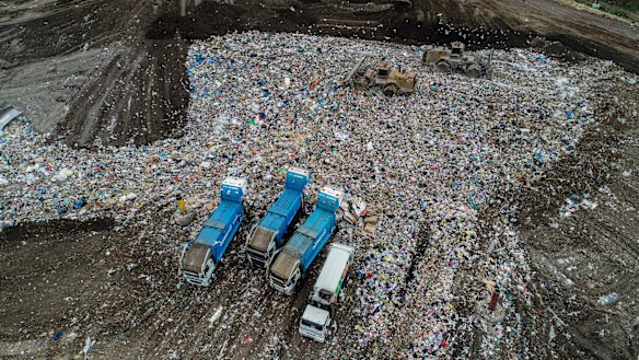 An estimated 300,000 tonnes of extra landfill is expected as a result of the Victorian floods.