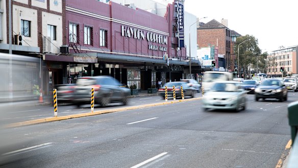 The scene along Military Road.