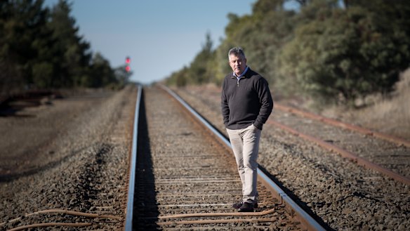 Damian Ross from Mars Wrigley says he may have to relocate staff to Melbourne from Ballarat if rail services aren't improved.