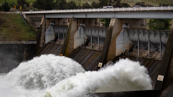 Scrivener Dam's floodgates will receive  a much-needed overhaul. Photo: Sitthixay Ditthavong