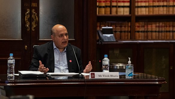 Former icare CEO Vivek Bhatia giving evidence at the inquiry into the workers compensation scheme on Friday.