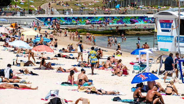 Volunteer surf lifesavers will be on patrol from Saturday.