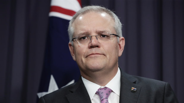 Scott Morrison vows to accept the New Zealand offer if the Senate passes the "lifetime visa ban".