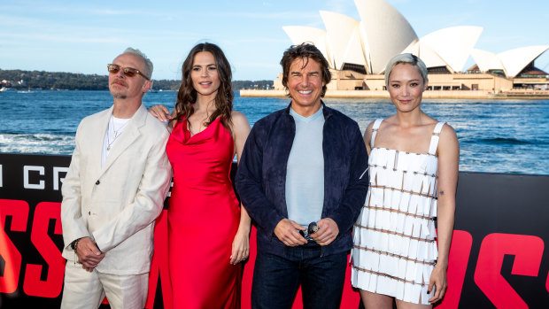 Simon Pegg, Hayley Atwell, Tom Cruise and Pom Klementieff.