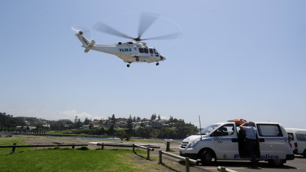 Another man, a boy and a girl, aged in their mid to late teens, were removed from the water by Kiama Surf Life Saving jet-skis uninjured, police said.