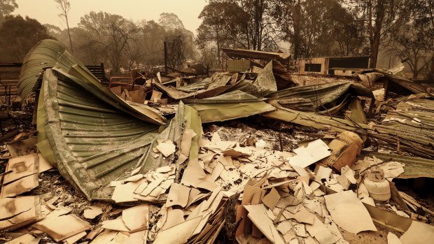 The bushfire has destroyed many houses in Mallacoota in Victoria.