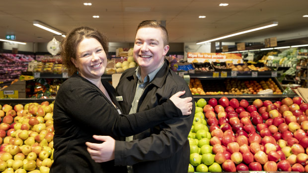 Hamish Flanagan at Woolworths in Charnwood meeting mum-in-need Fiona Crispin after his random act of kindness.