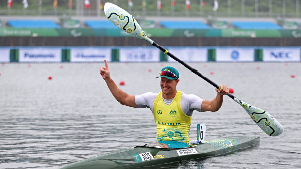 Curtis McGrath celebrates winning gold in Tokyo.