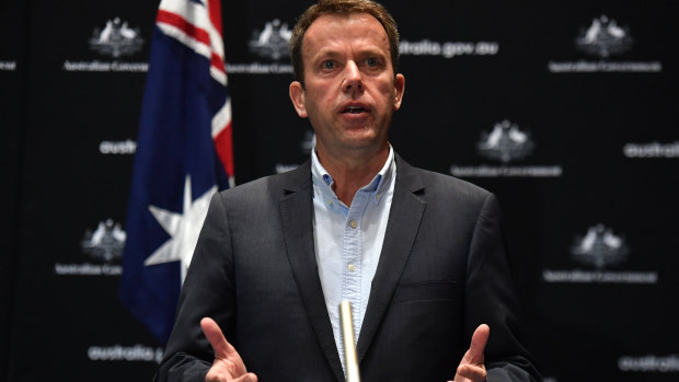 Education Minister Dan Tehan has extended the deadline for independent schools.