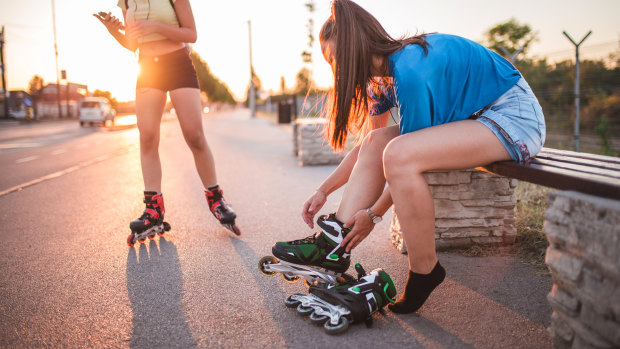 Who knew trying to sell some old roller skates would be so hard?