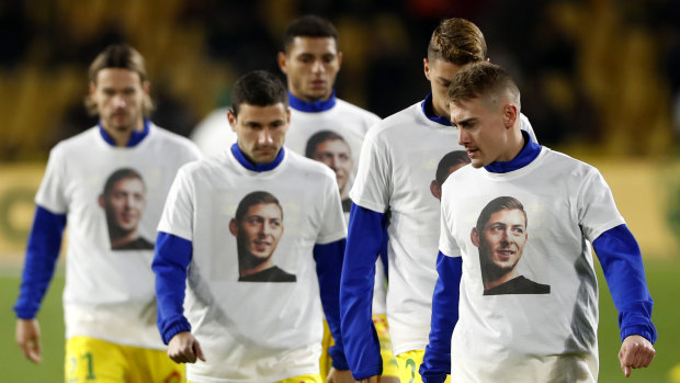 Nantes players wore T-shirts with Emiliano Sala on them before their first match after the crash.