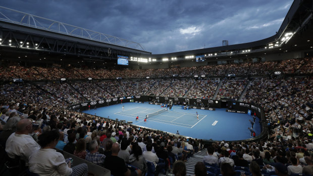 Fans enjoyed cooler conditions at Rod Laver Arena during the men's singles semi-final on Thursday night.