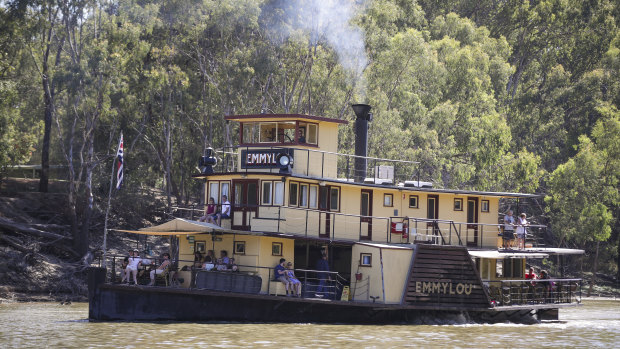 The PS Emmylou is one of a fleet of paddlesteamers that operates from the port of Echuca.