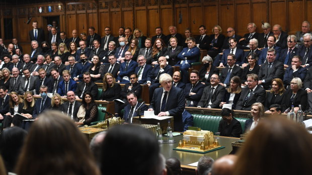 British MPs have come under fire for not setting an example by wearing masks in the crowded House of Commons. 
