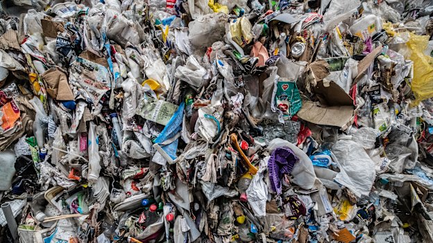 The Australian Council of Recycling is calling for a mandatory recycling label to be placed on every product in Australia. 