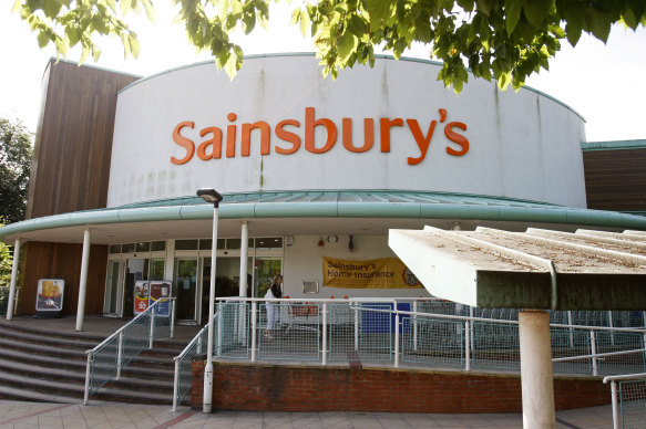 A witness close to Zina said he stayed at Sainsbury’s because he missed working alongside “ordinary people.”