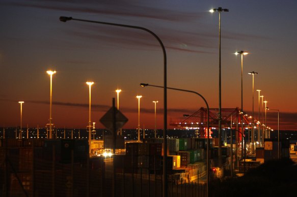 Federal Labor will again take a policy to the election to establish an Australian “strategic fleet” in a bid to ensure vital imports are secure.