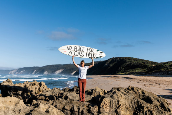 Belinda Baggs, one of the founders of Surfers for Climate, doesn’t want any gas production near the Twelve Apostles.  