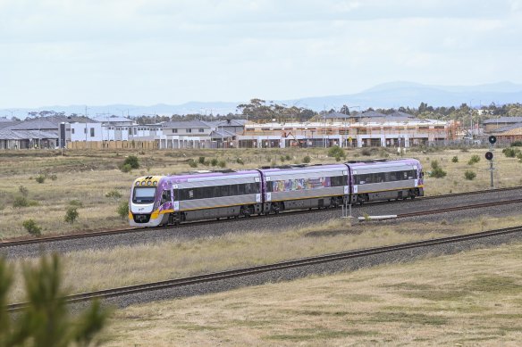 A future train station was key to plans to create a 20-minute city in Mambourin, but trains do not stop there and the station is unfunded.  