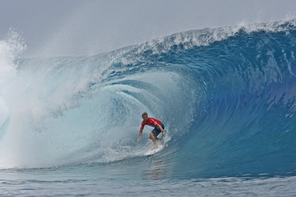 Tahiti Iti is where you’ll find the planet’s deadliest wave: Teahupoo.
