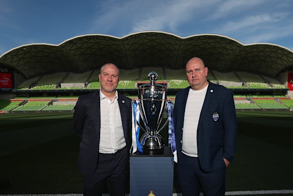 Melbourne Victory coach Giovanni Savarese and South Melbourne FC coach Sinisa Cohadzic with the prize up for grabs tonight.