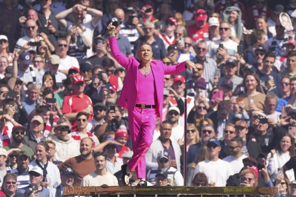 Robbie Williams entertains the AFL grand final crowd.