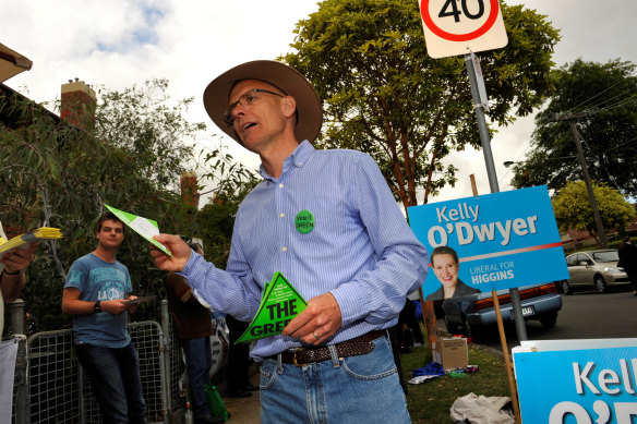 The former Greens candidate has picked up readers from across the political aisle thanks to his work on China.