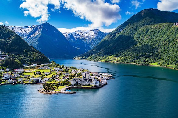 The postcard-perfect village of Balestrand on the northern shore of Sognefjord.