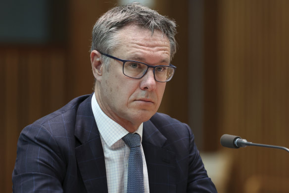 Reserve Bank of Australia deputy governor Guy Debelle says while high house prices are a legitimate concern, the bank remains committed to low interest rates.