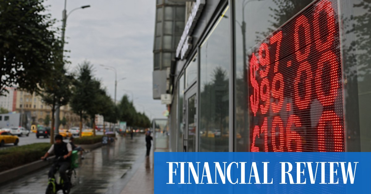 Russian rouble hits 16-month low as military spending rises and exports fall - Vimarsana News
