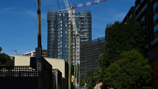 The City of Sydney wants to work with the state government on plans to improve public transport links to Green Square. 