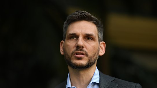 Greens MP Michael Berkman's private member's bill to ban coal mining in the Galilee Basin should not be passed, according to a Queensland parliamentary committee.