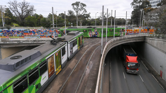 Eloque monitors were installed on the tram bridge at St Kilda Junction.
