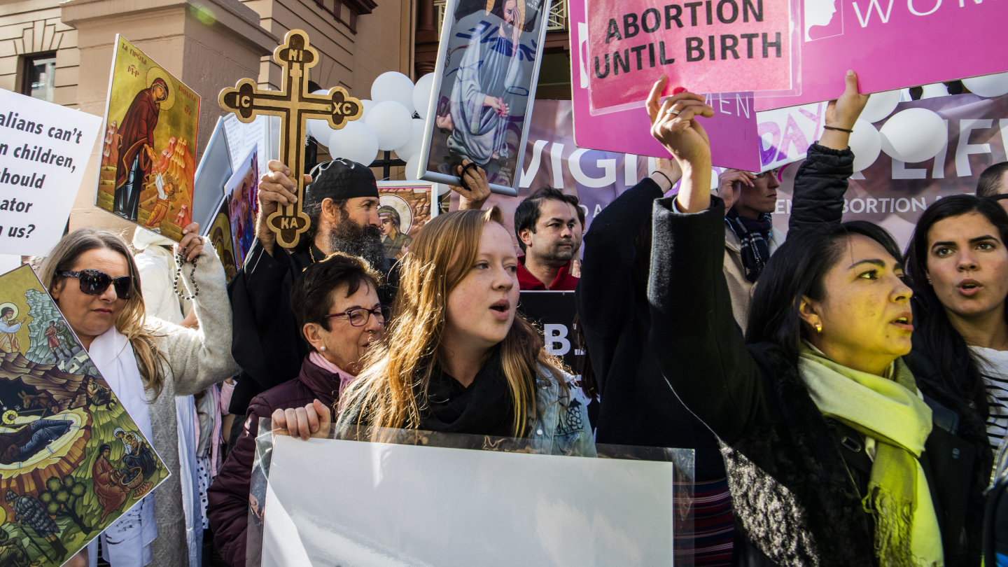 In NSW abortion debate, politicians ponder male pregnancy