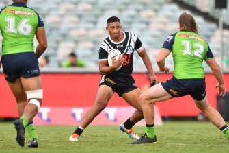 Iverson Fuatimau in action for Western Suburbs.