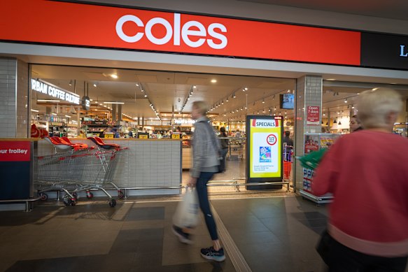 Coles has appointed the high-profile communications adviser Clive Mathieson to lead its corporate affairs operation. 