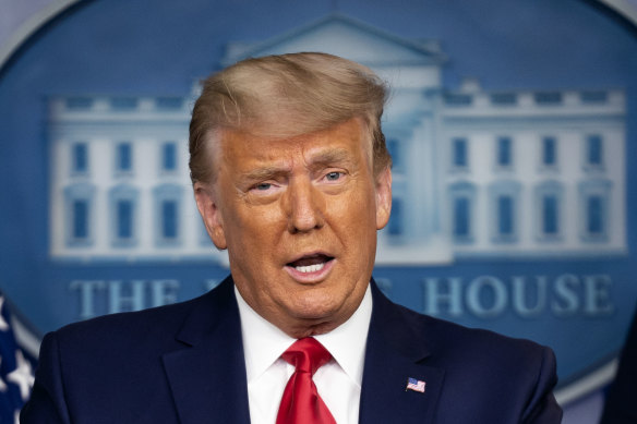 Julian Assange's partner has called on US President Donald Trump to pardon the WikiLeaks founder.