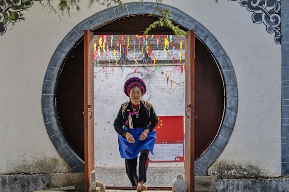 In Dali, digital nomads and creatives live alongside people from the traditional ethnic Bai minority group.