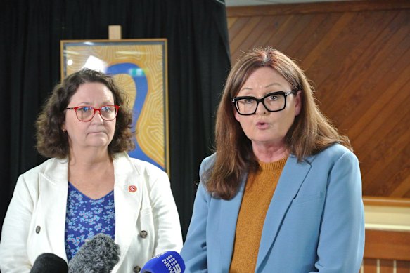 Kate Ruttiman (left) and Jacqueline King (right) called on former CFMEU Queensland branch leadership to apologise for their behaviour.