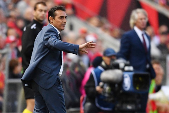 Melbourne Victory's caretaker coach Carlos Salvachua has a difficult task ahead.