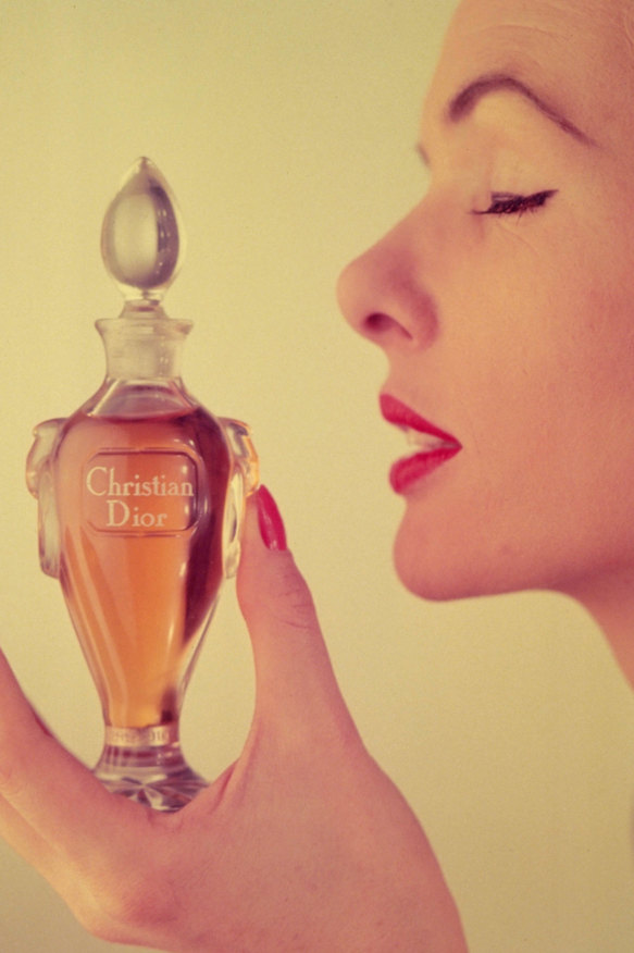 Christian Dior described Miss Dior as “the fragrance of love”.